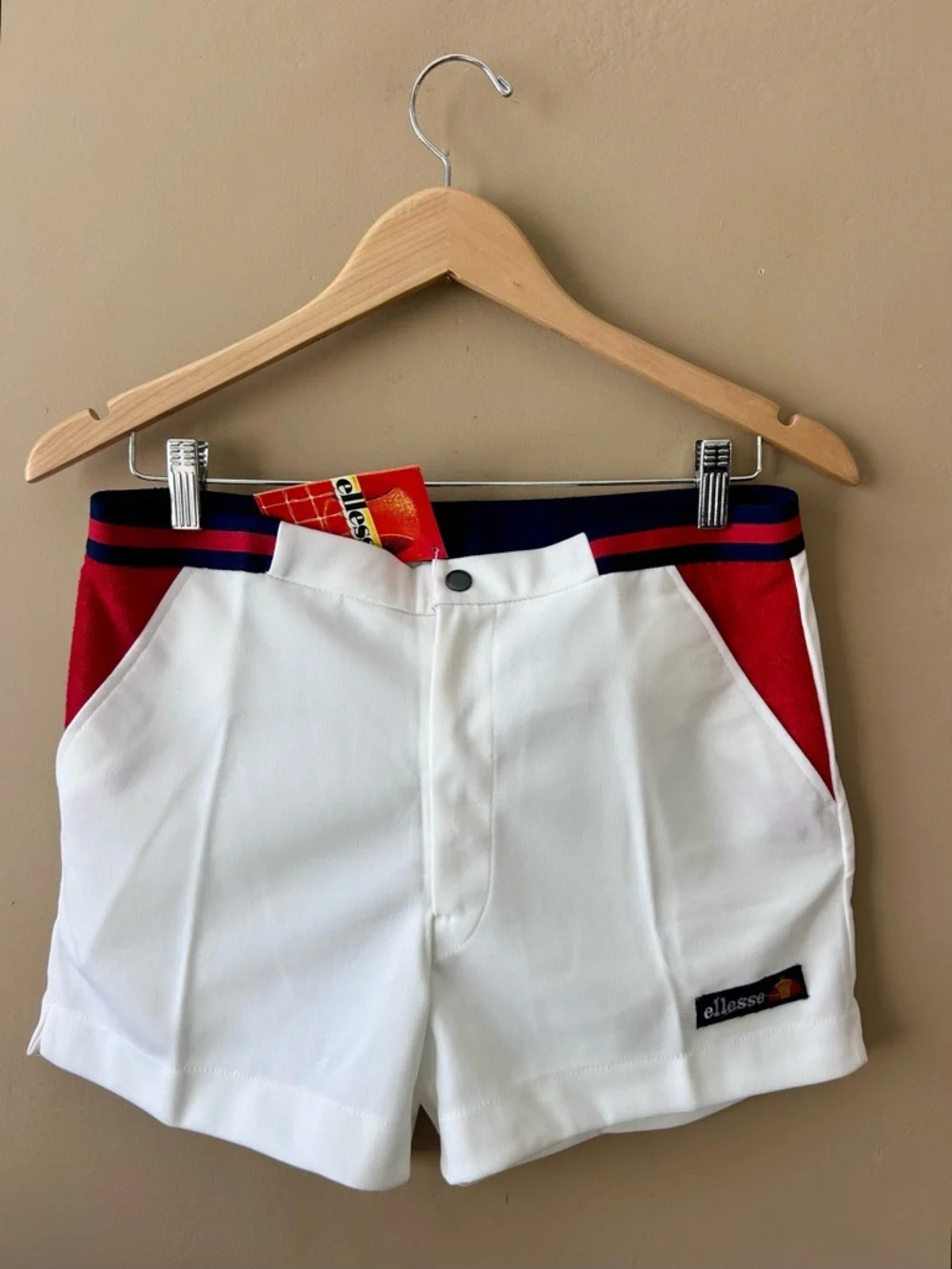 Vintage 70s 80s Ellesse White Tennis Shorts GOAT Terry Size 34 NWT Dead Stock